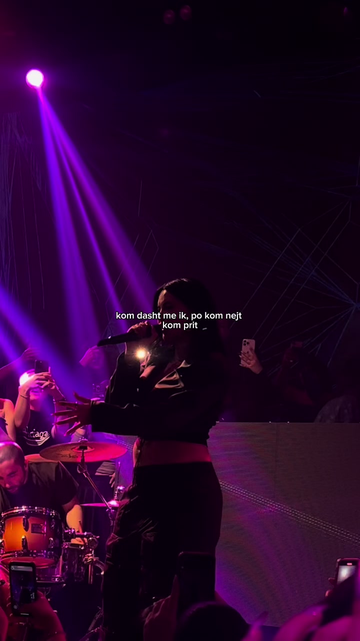 @7