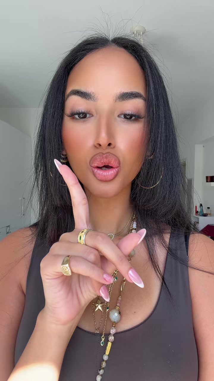 @Amina Amr
