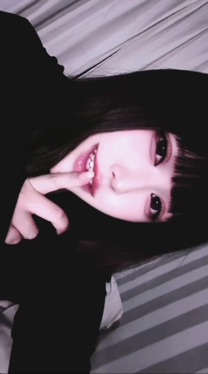 @みーず