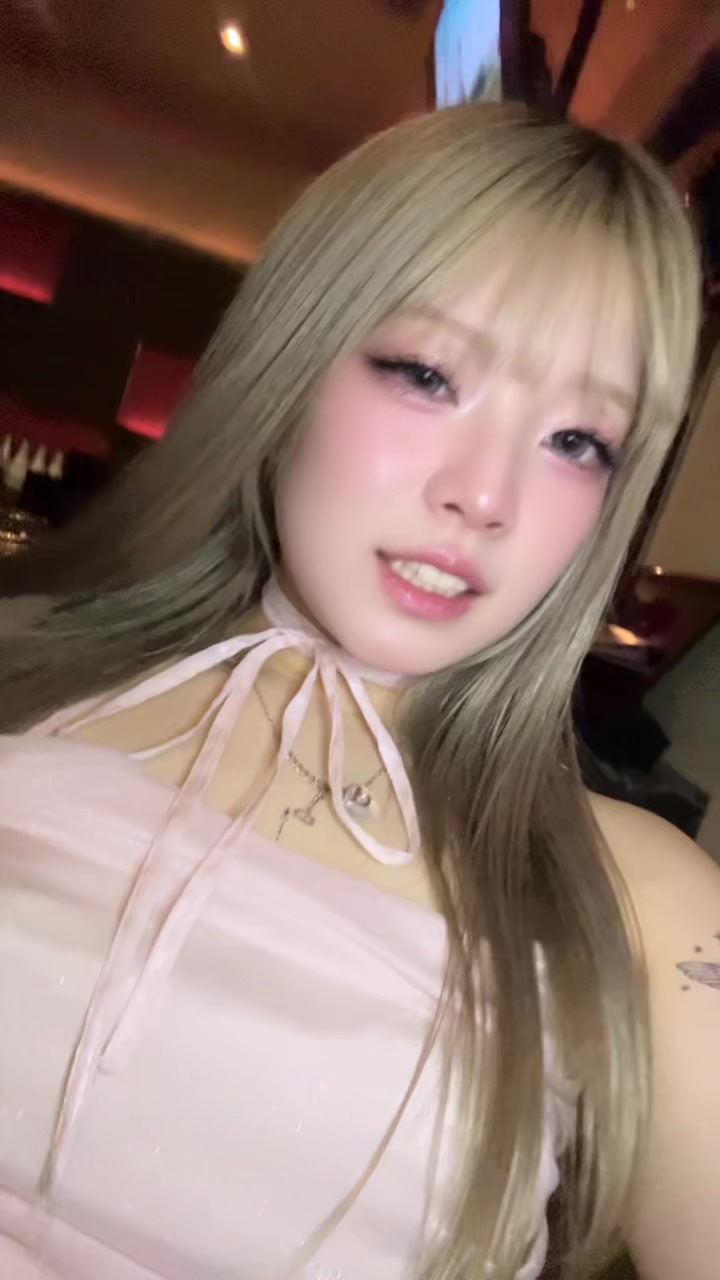 @Hina