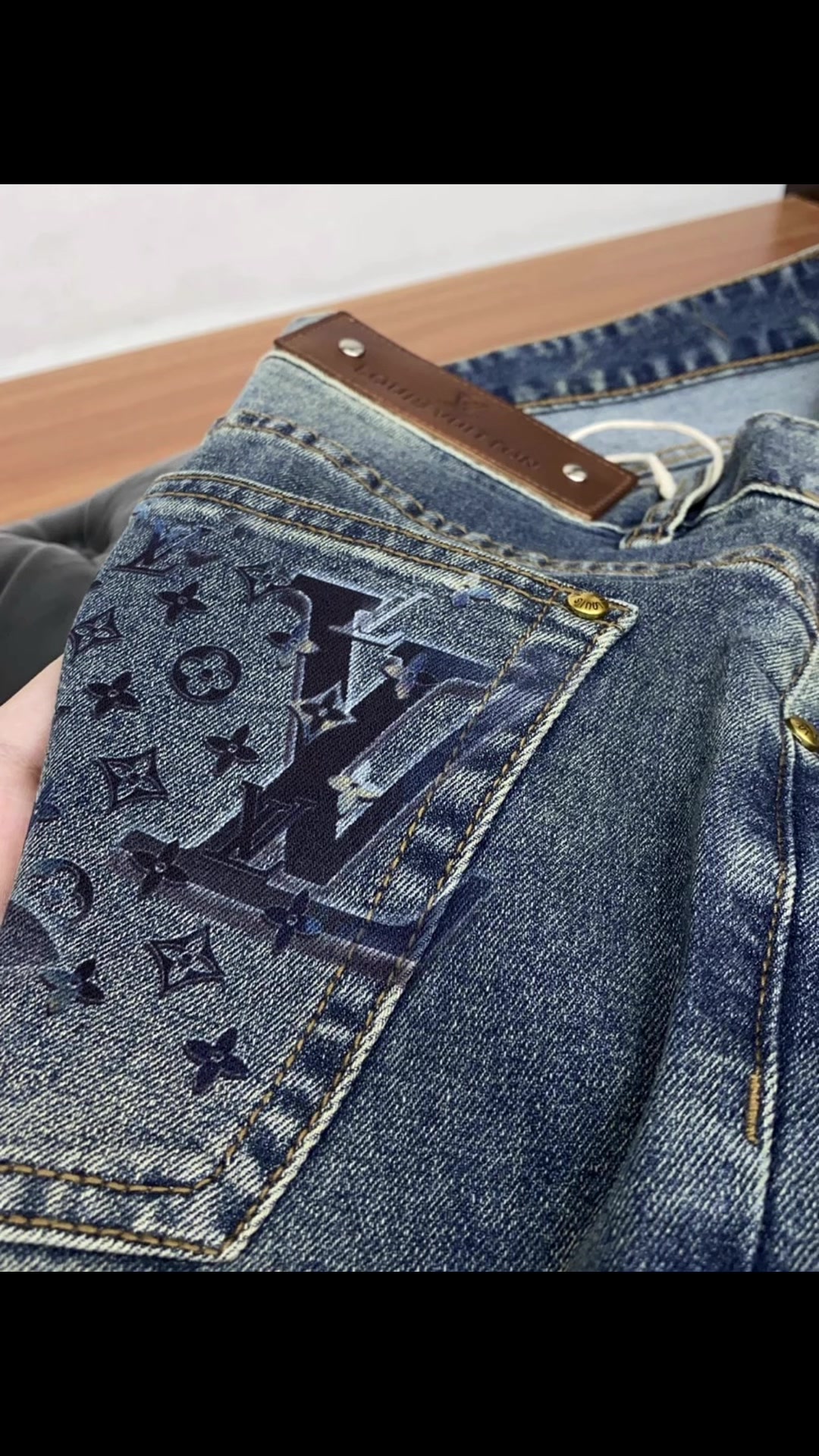 @O'Clock Jeans