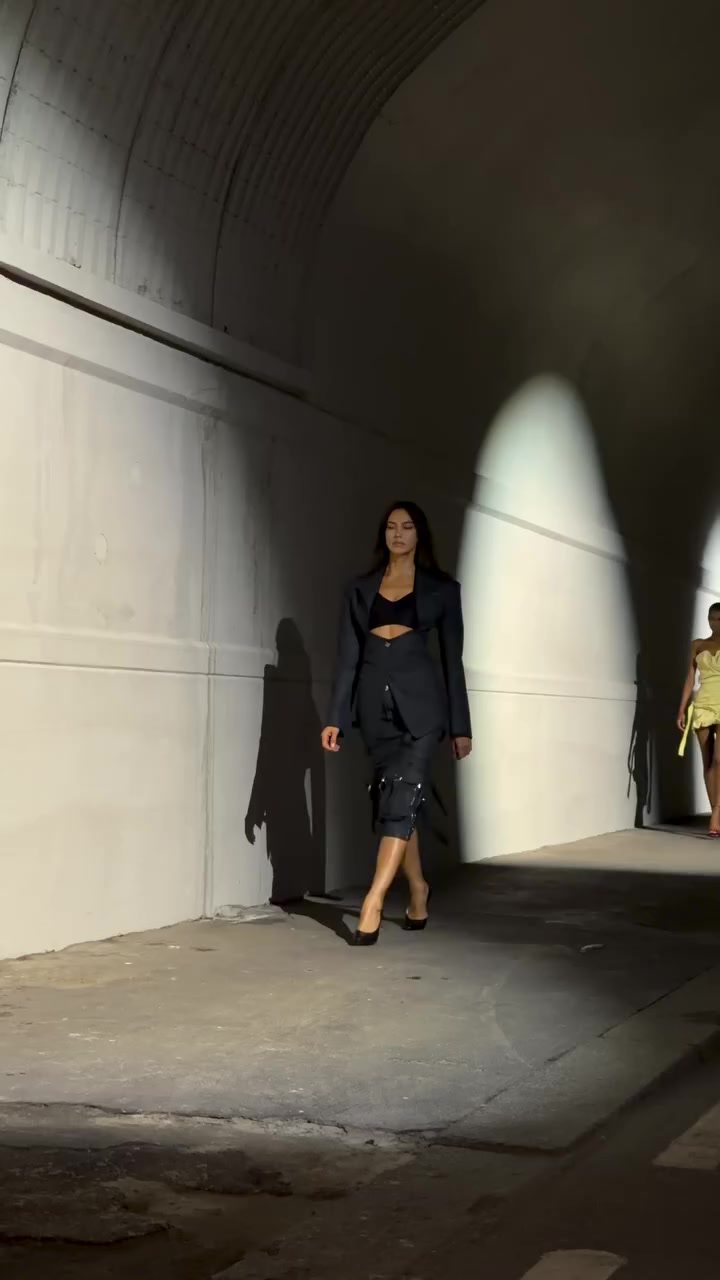 @runwaymoodell