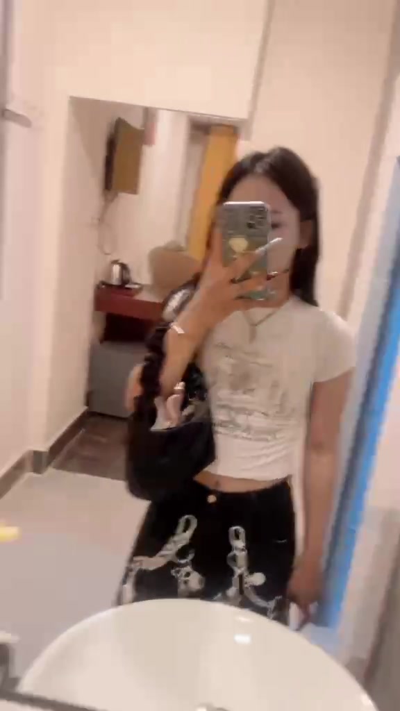 @Hi