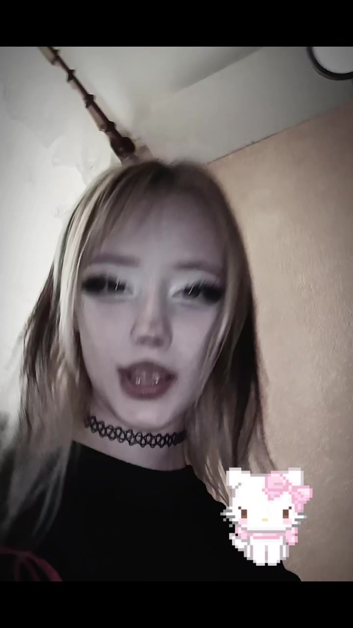 @✧・゚: *✧・゚:*