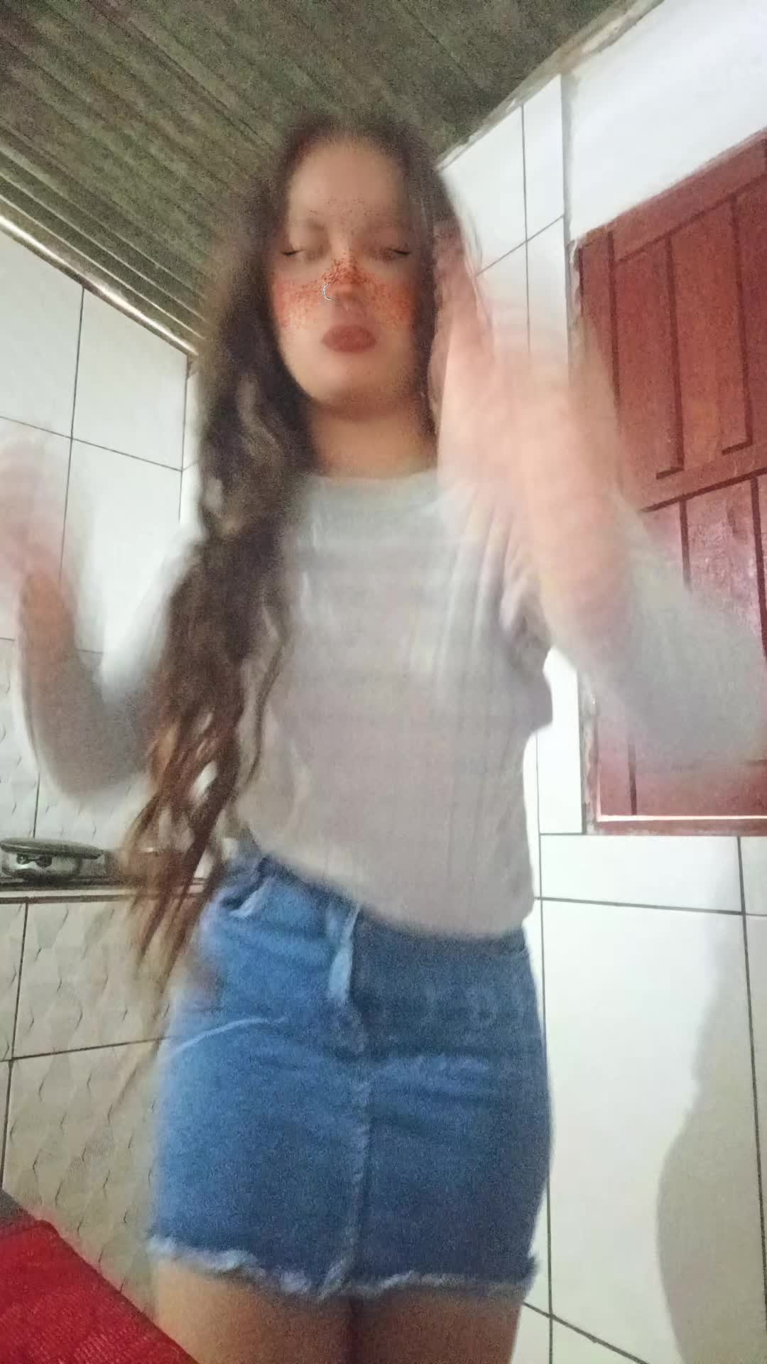 @tayla oficial dancinha lucas