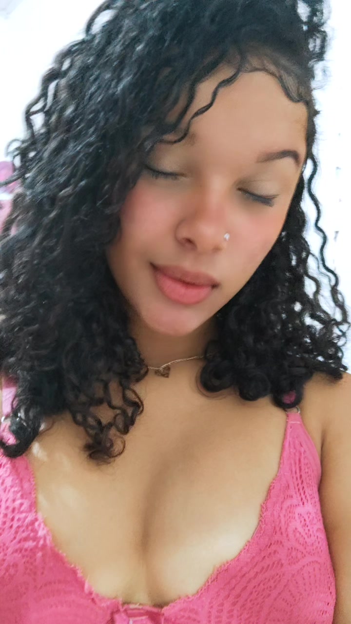 @Vick_Santos🖤