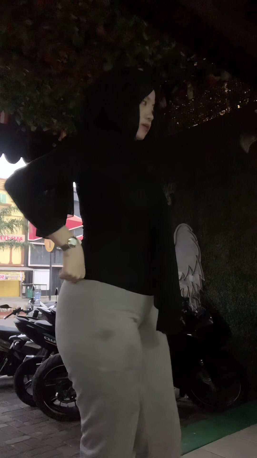 @bebe 🦢