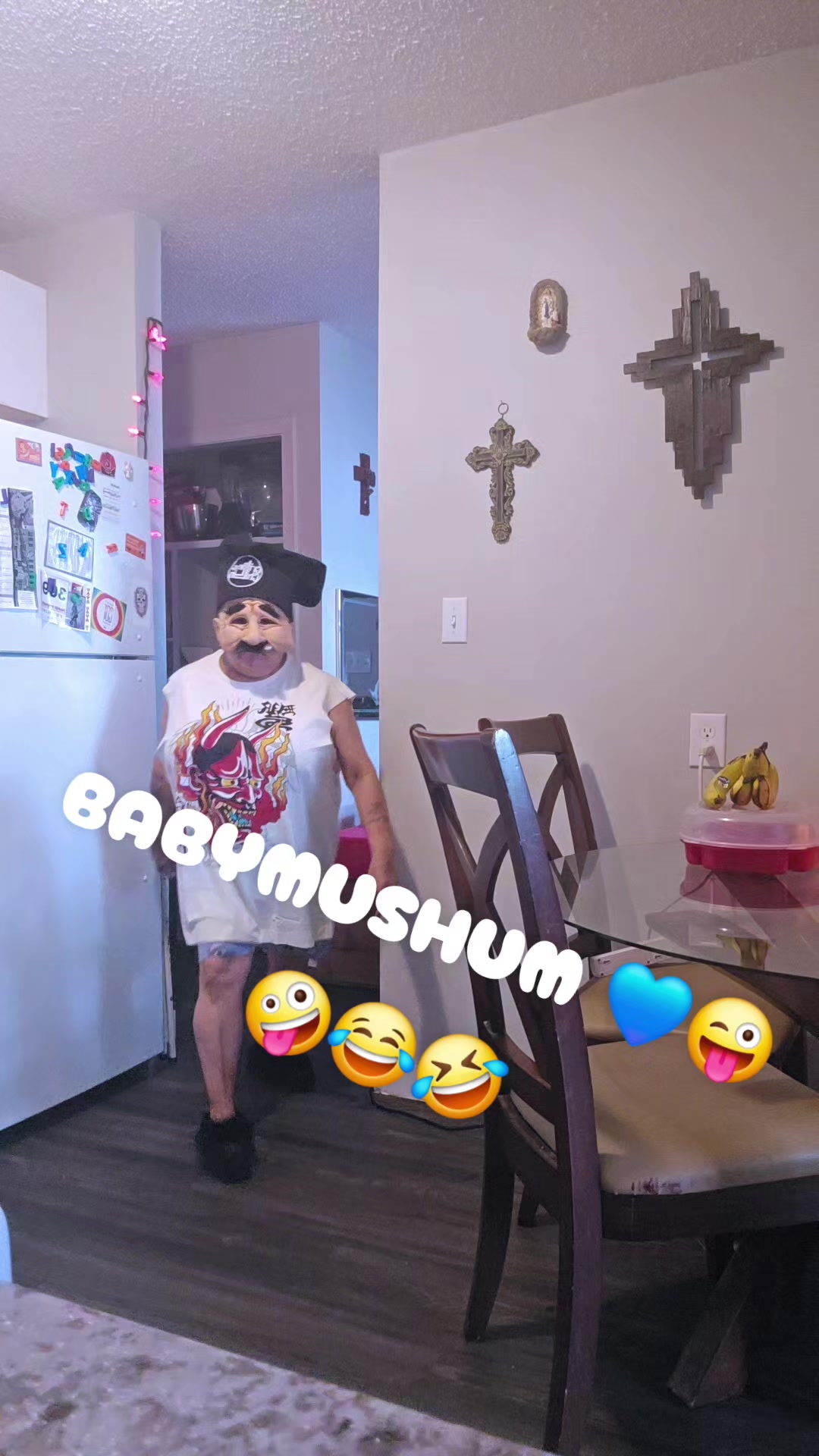 @leobtoto