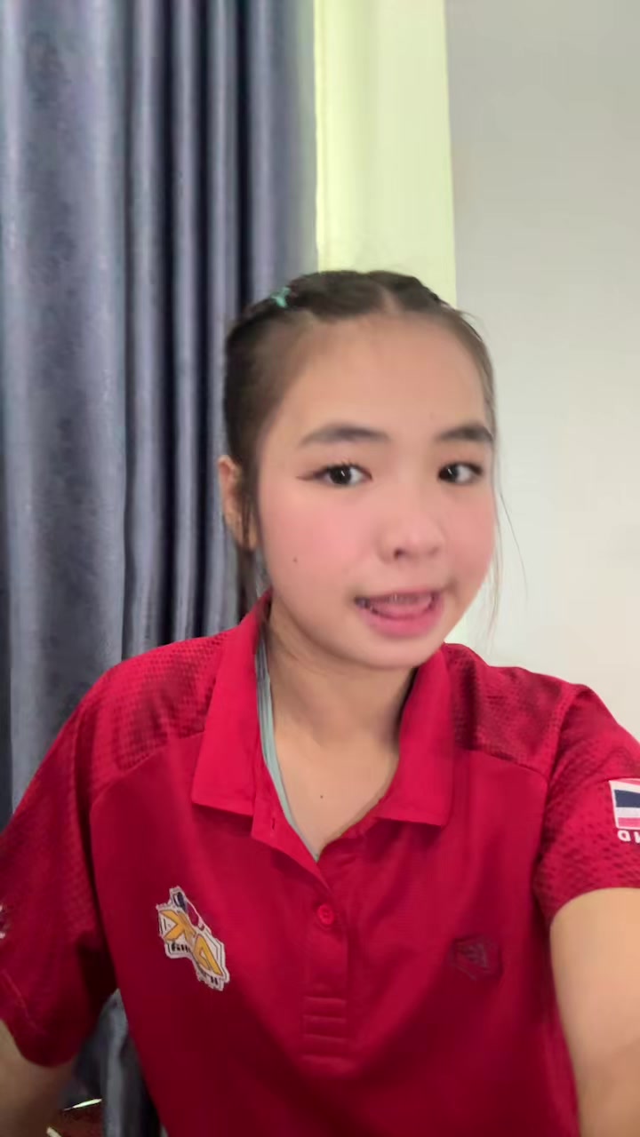 @ยิปซีฟันเหล็ก✨