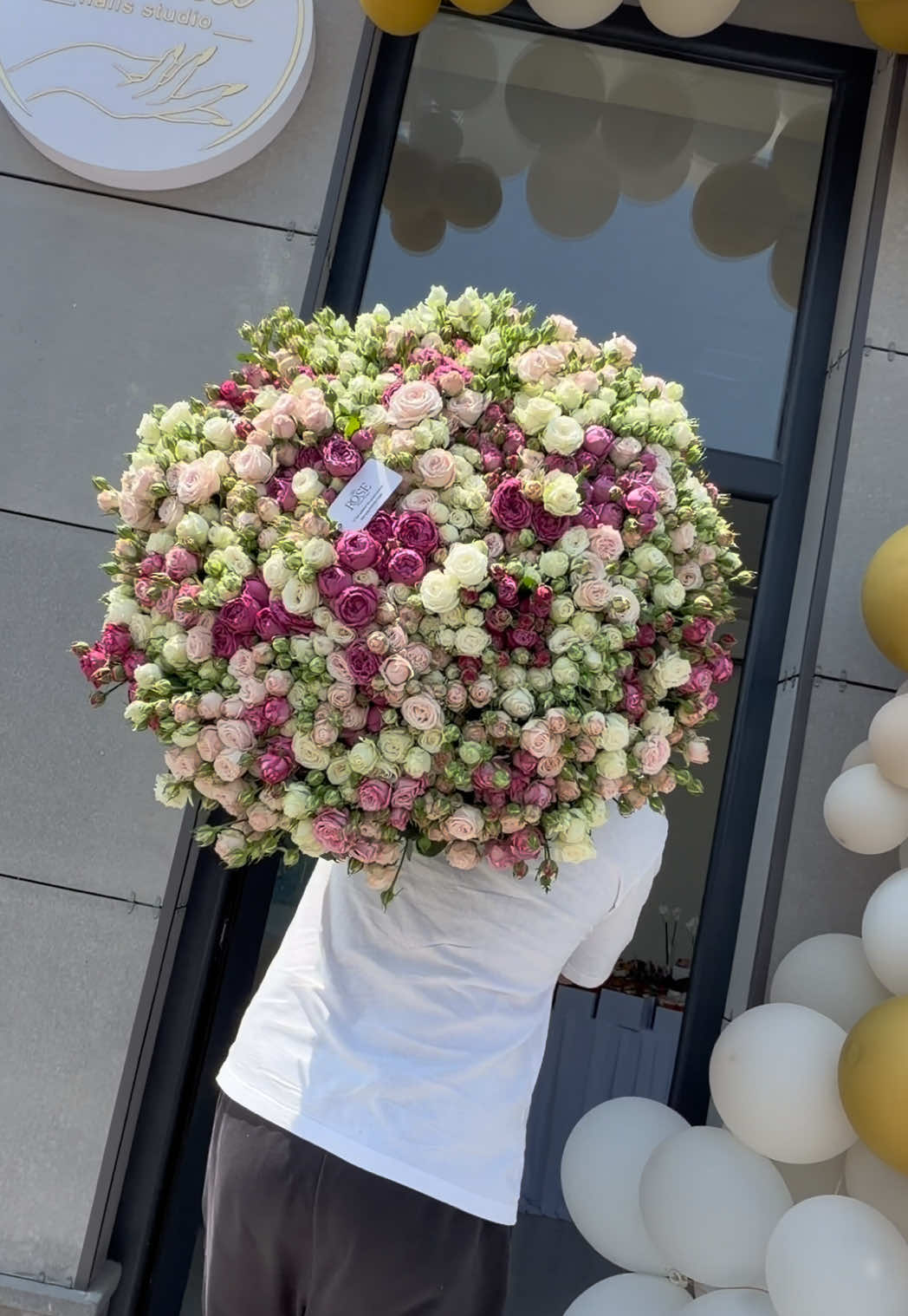 @33Rose