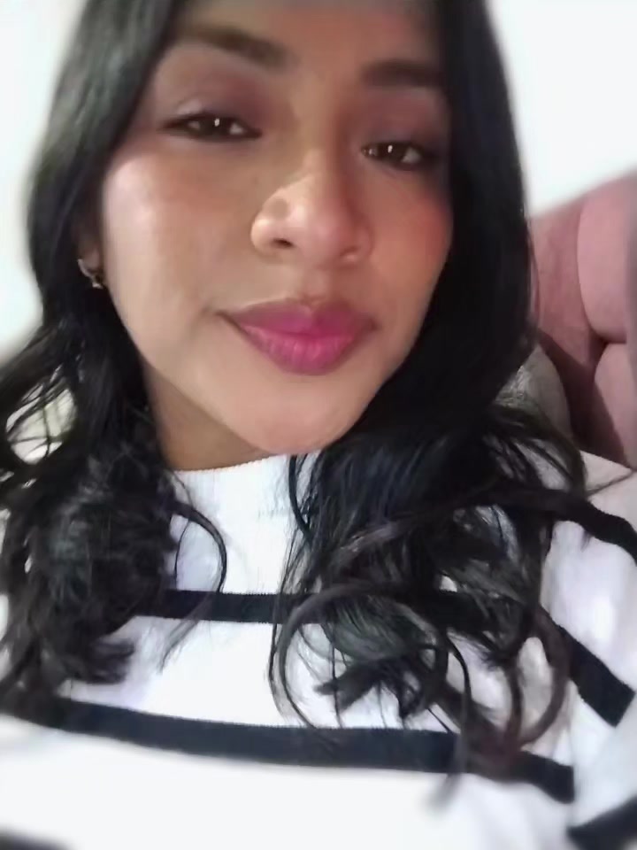 @Johanna🍒✨