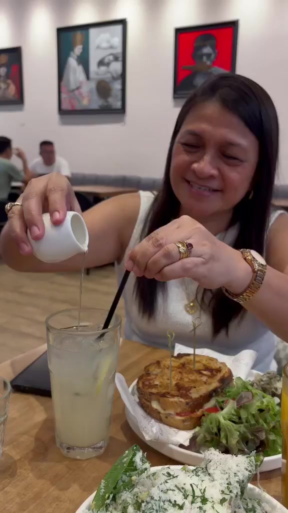 @Phel🥰