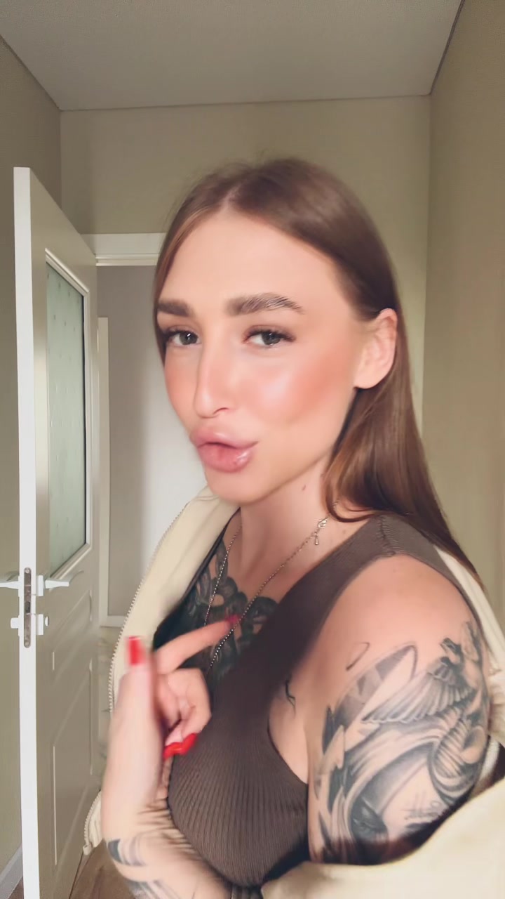 @Anlina_W
