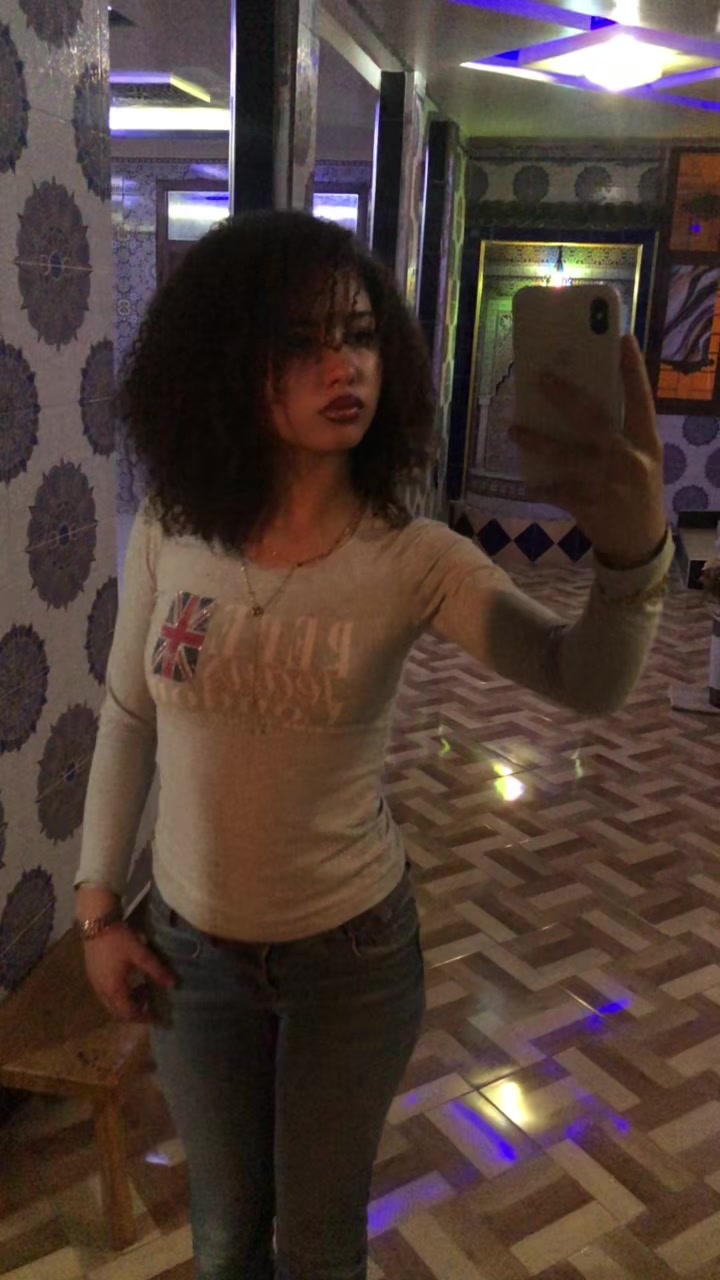 @Riri