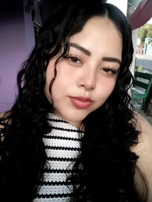 @XIMENA♡
