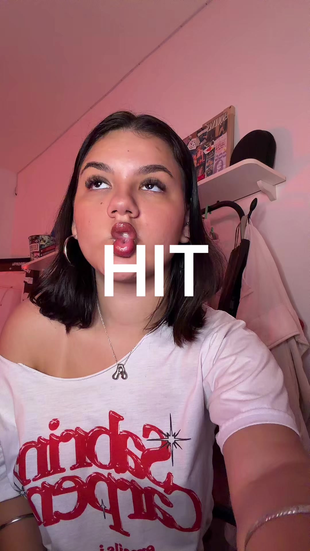 @ana. ★