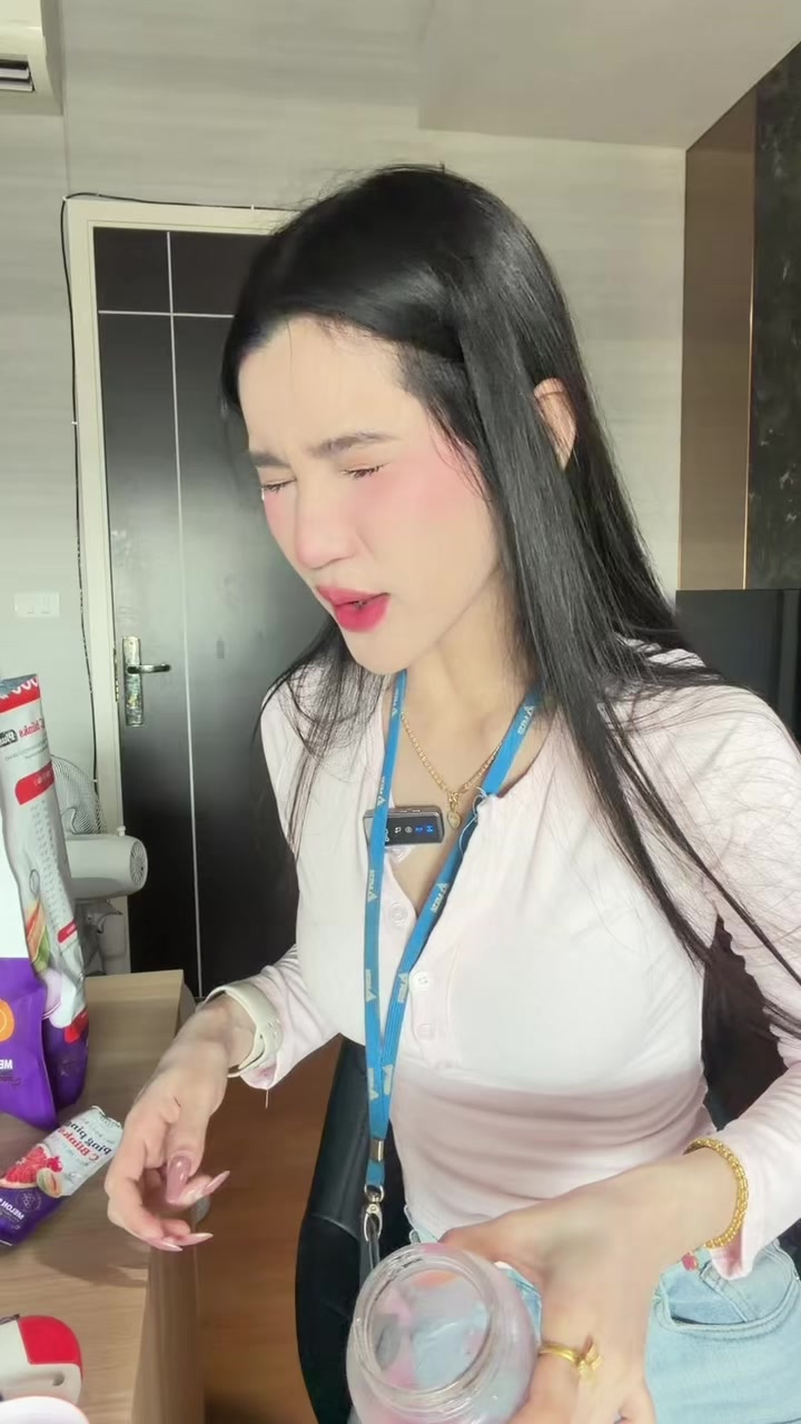 @ชื่อเอ๊ะไม่ได้ชื่อเอ้