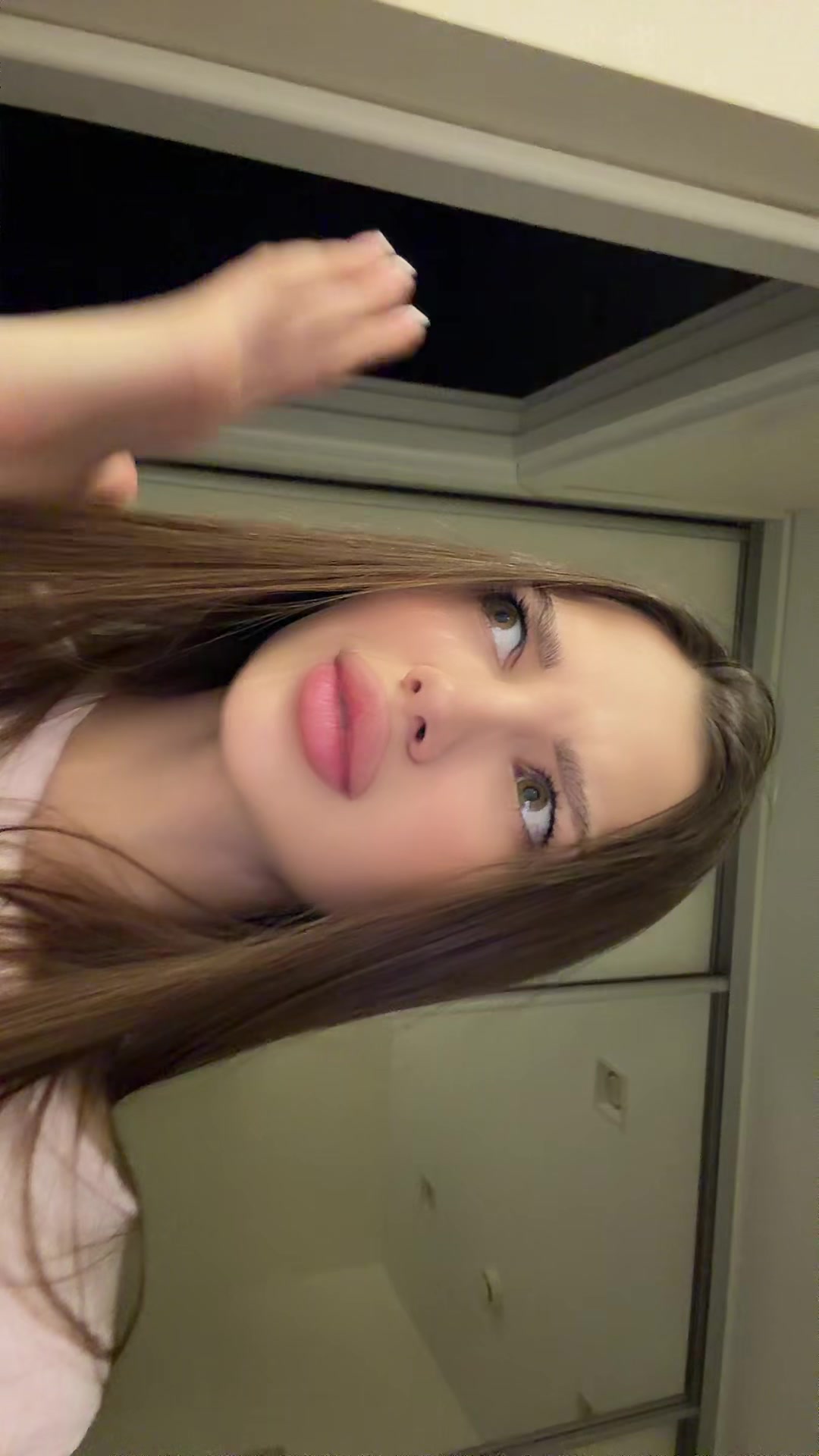 @Vi🤍