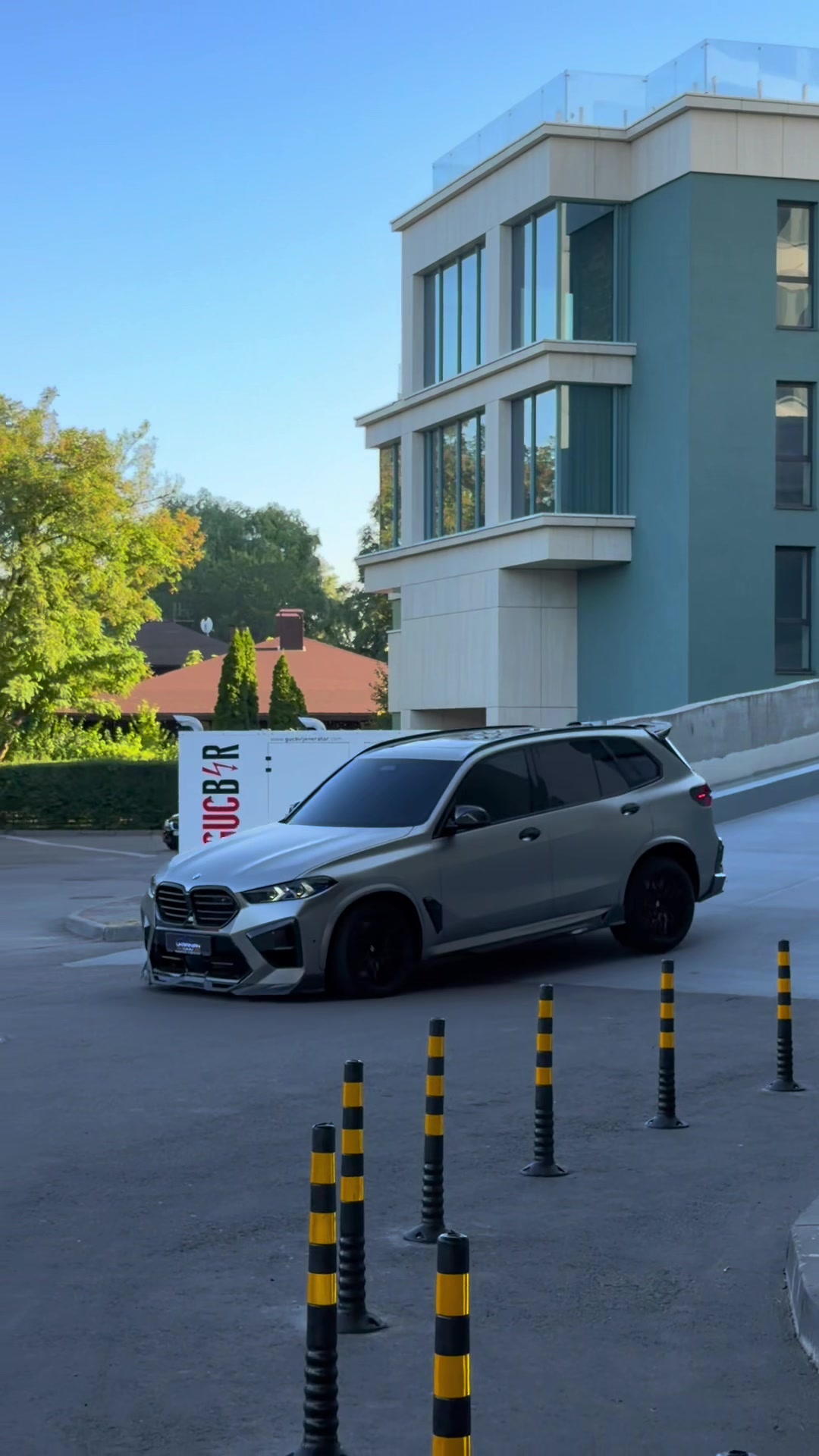 @Ukrainiancars
