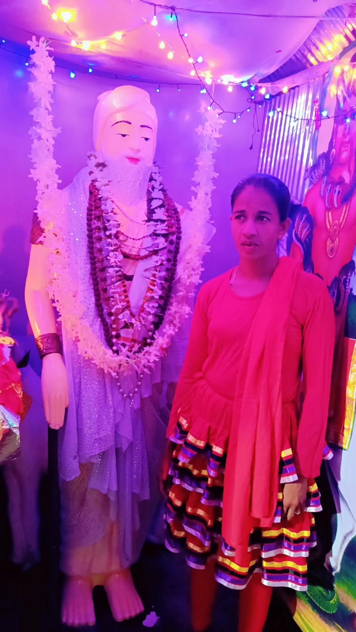 @නිලුකා ගුරු මෑණියෝ 🙏🙏🙏🙏