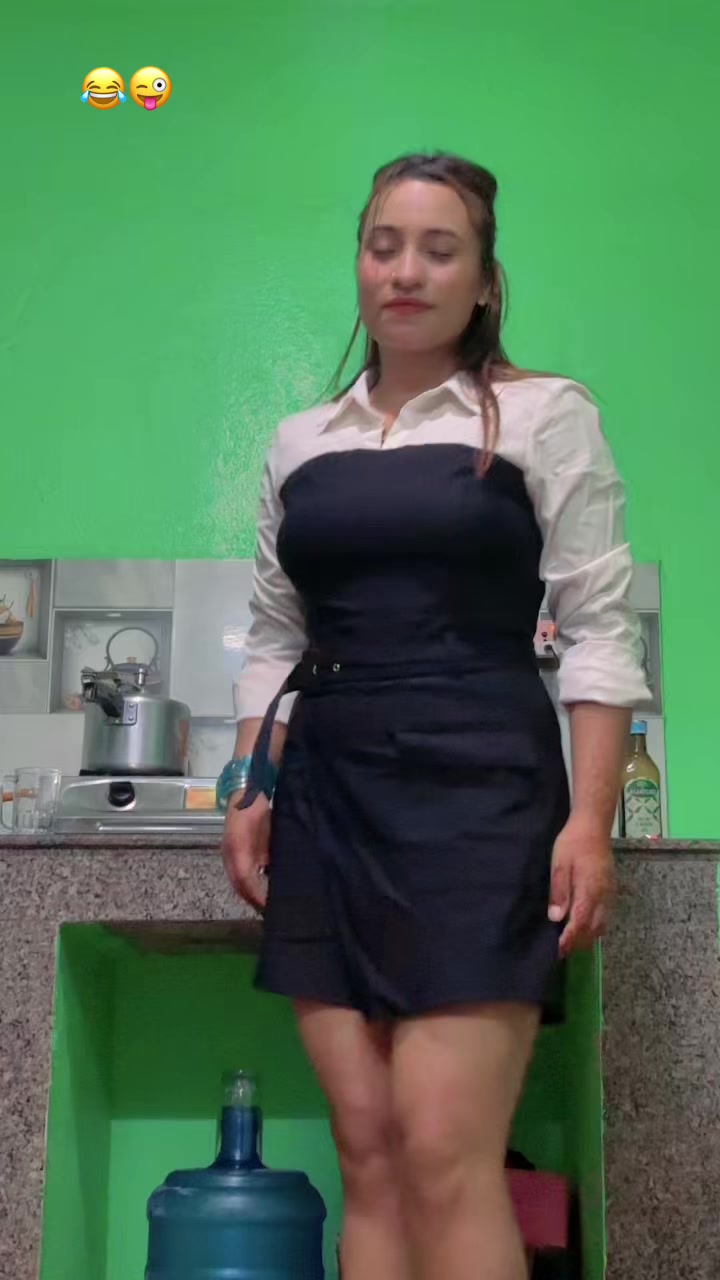 @🫰🏻
