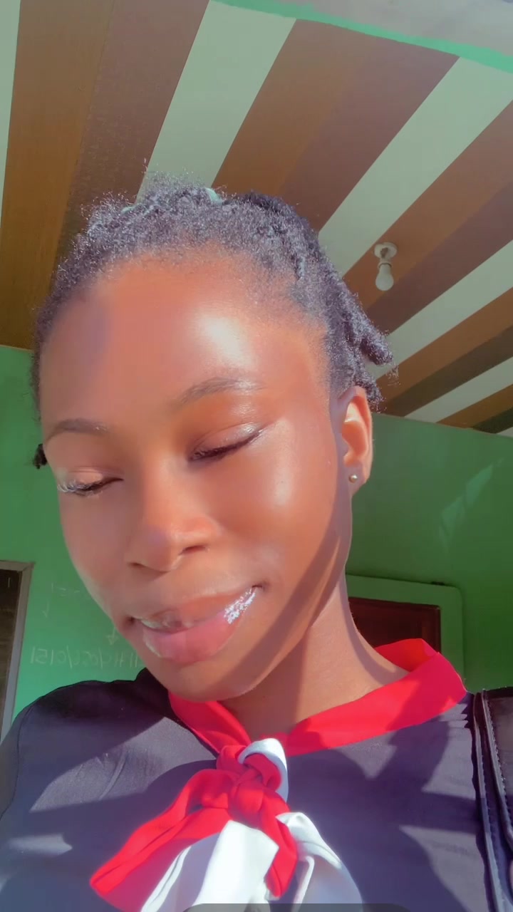 @tinnyone_