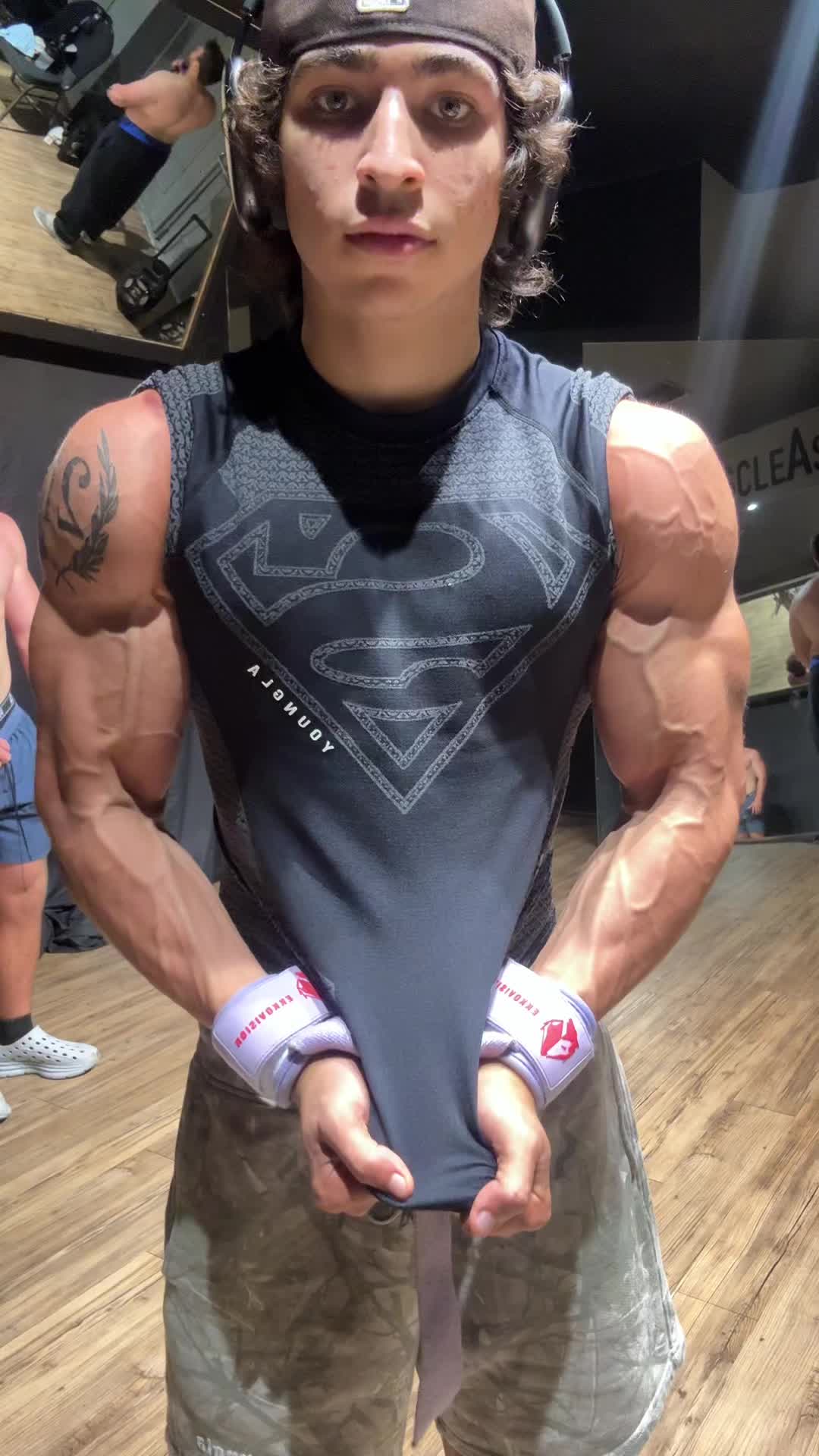 @casteticz