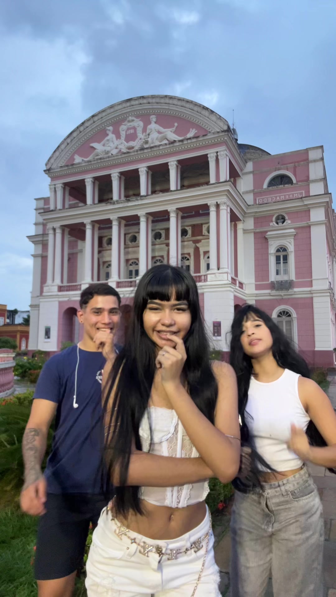 @tainá iara mura