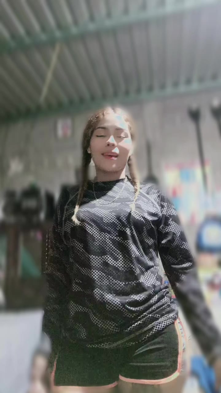 @ACO🫰 🐆 "c"