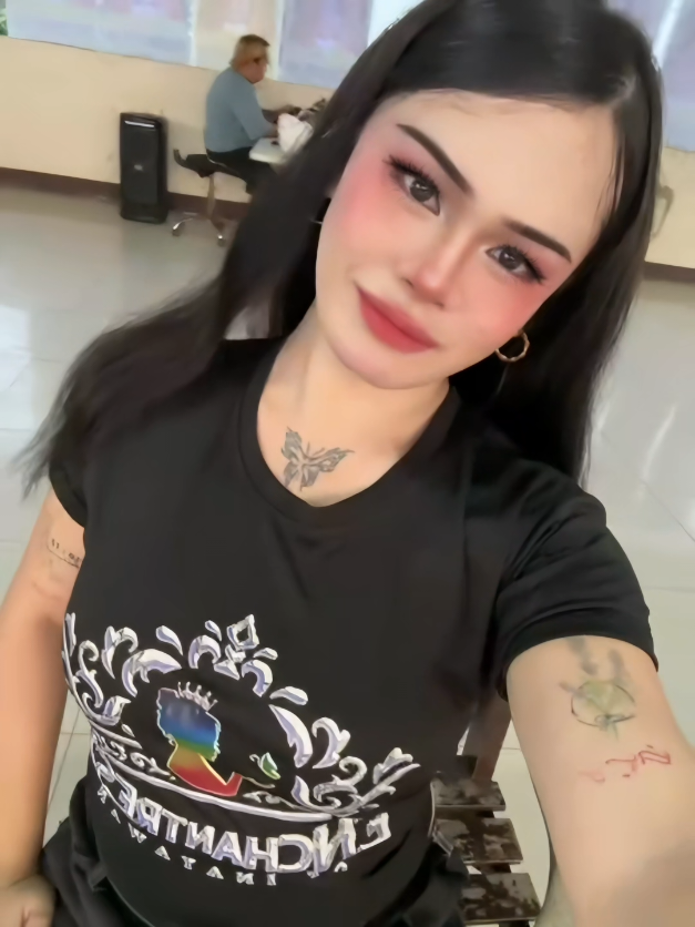 @Ash🍒