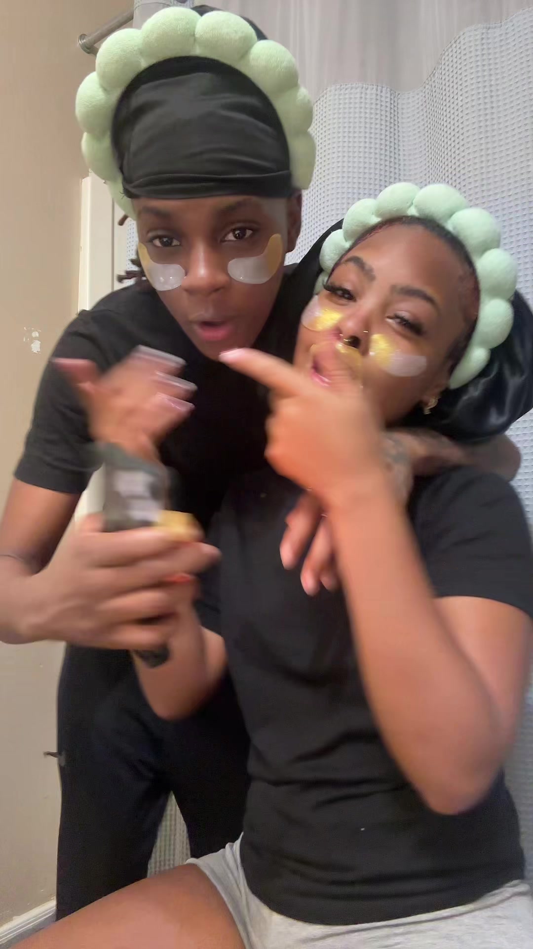 @Aniyah