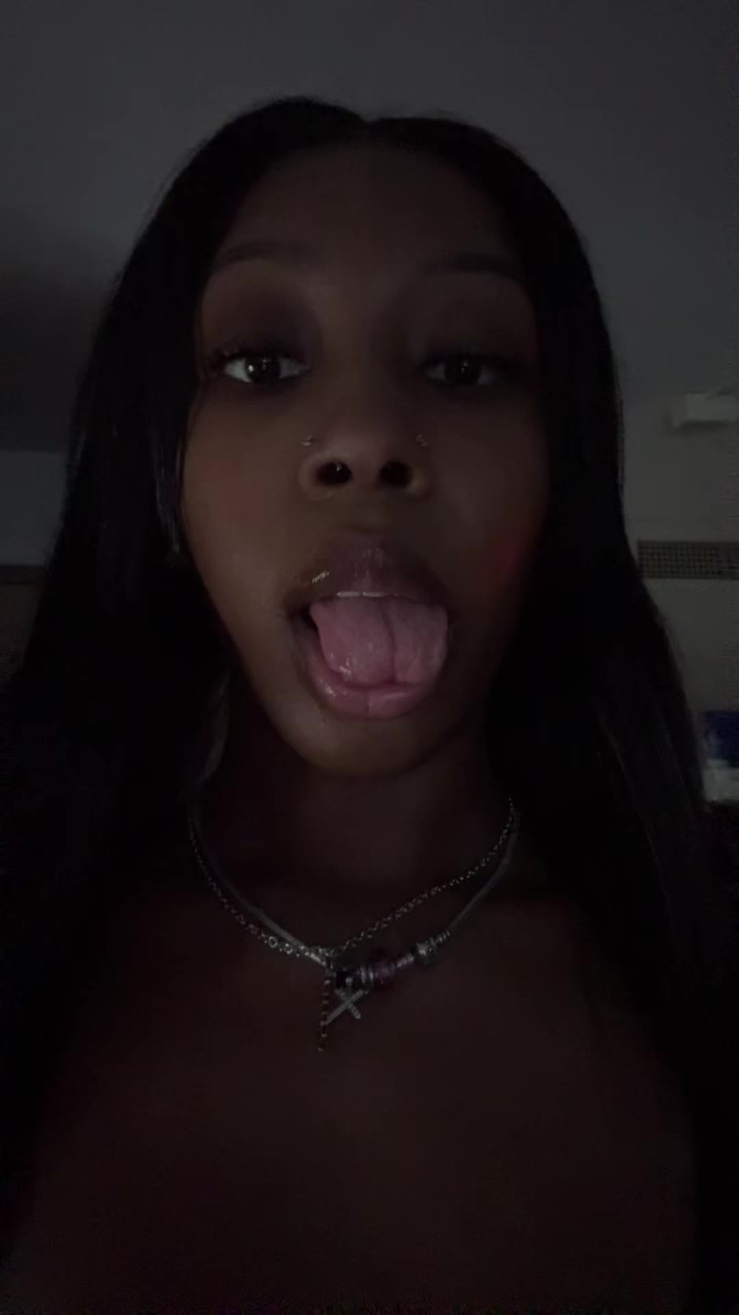 @mackenziie