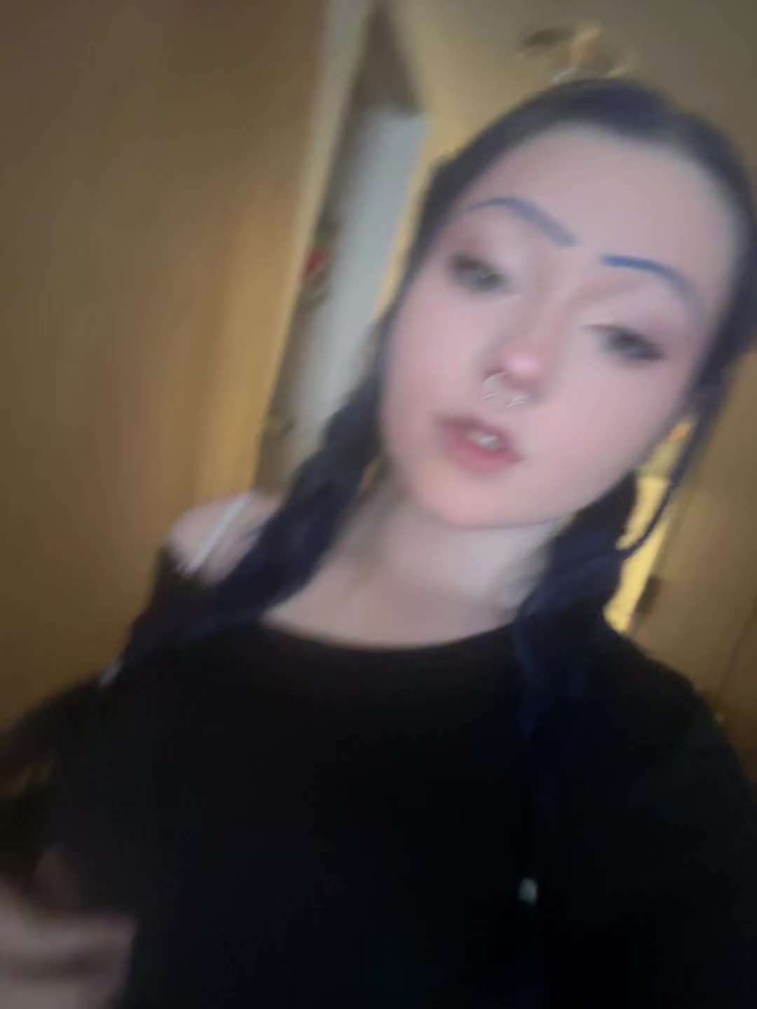 @Buzzballbriseis