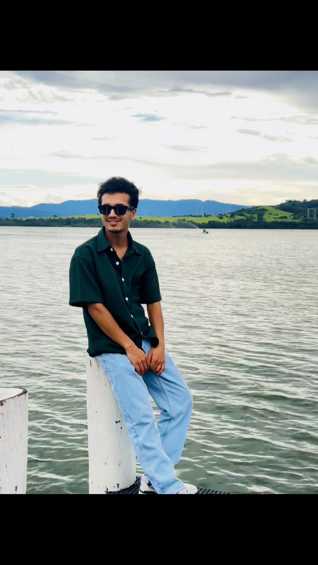 @🕉️Dipendra❤️🩹