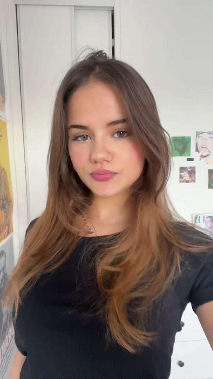 @𝐥𝐚𝐲𝐥𝐚