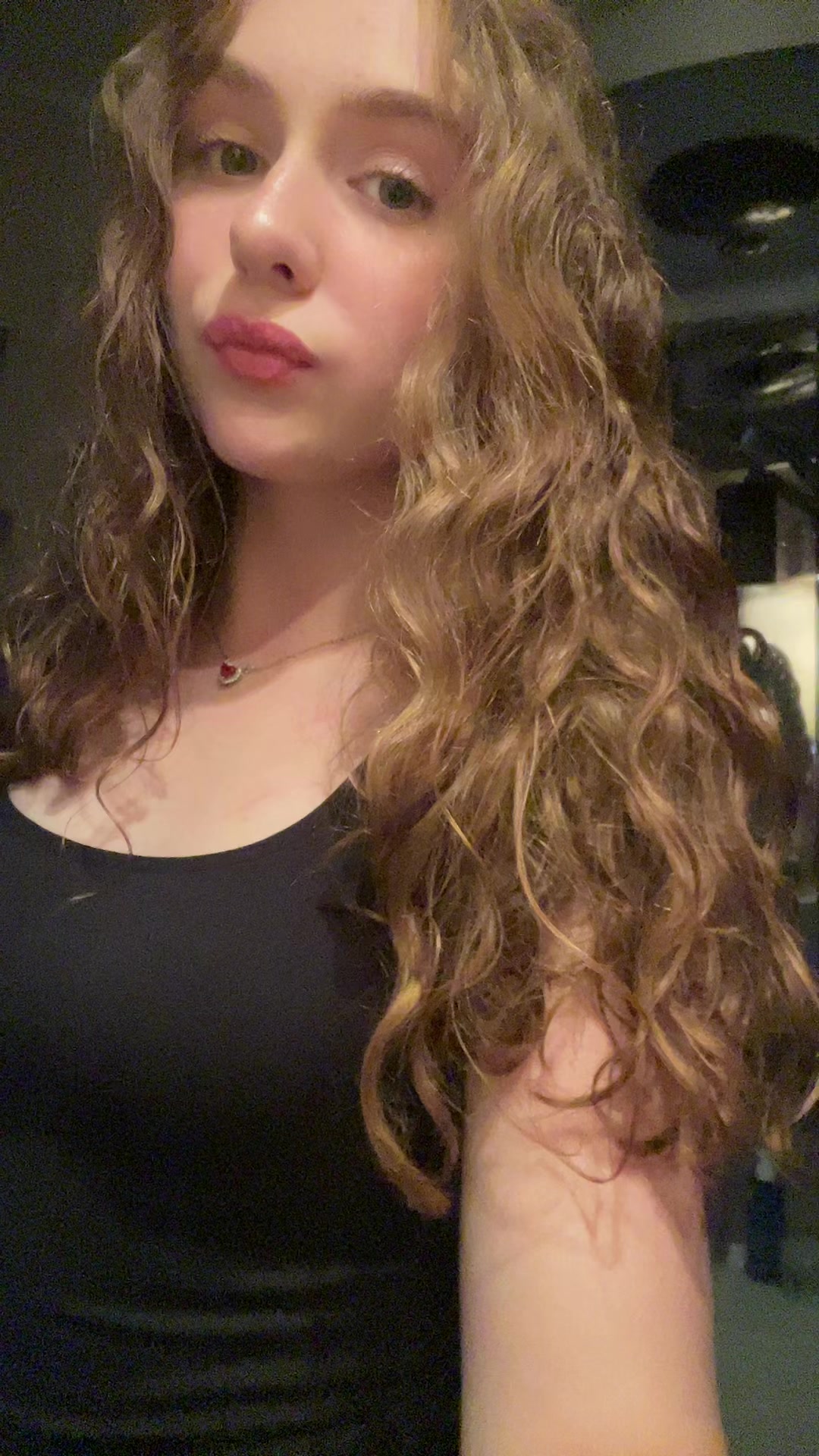 @🫶🏻💋