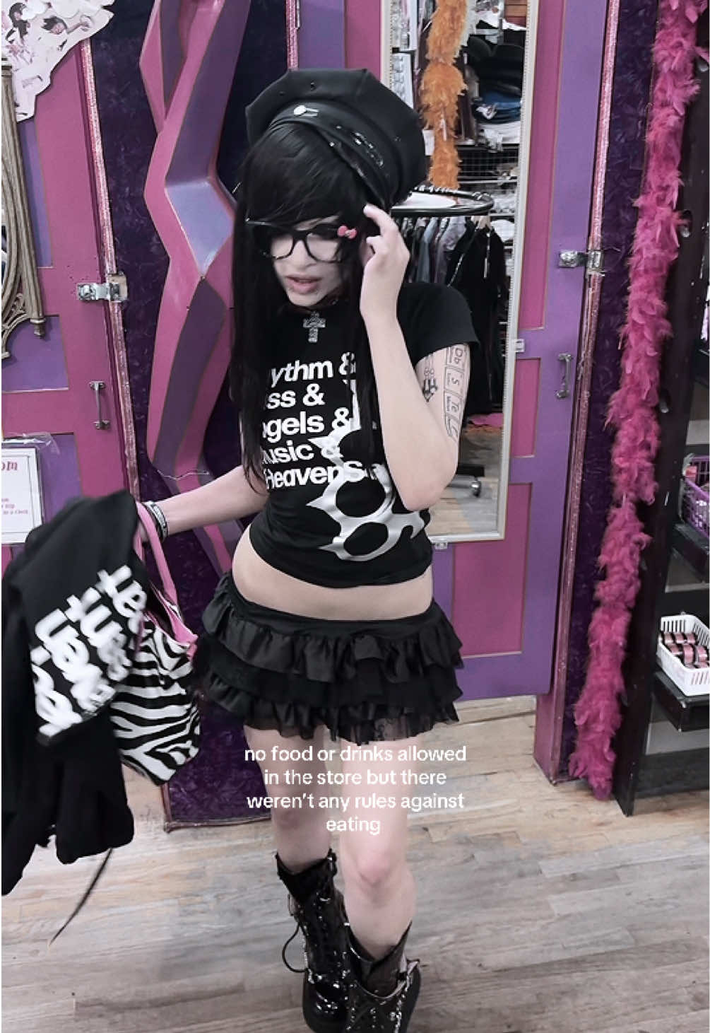 @IG: urfavgurlbellz:3