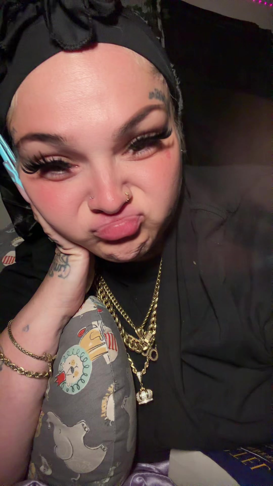 @QueenieDaGreat