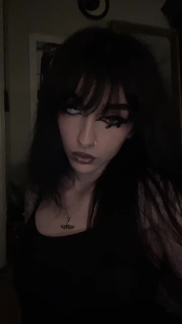@𝓢𝔂𝓭𝓷𝓮𝔂 メ𝟶