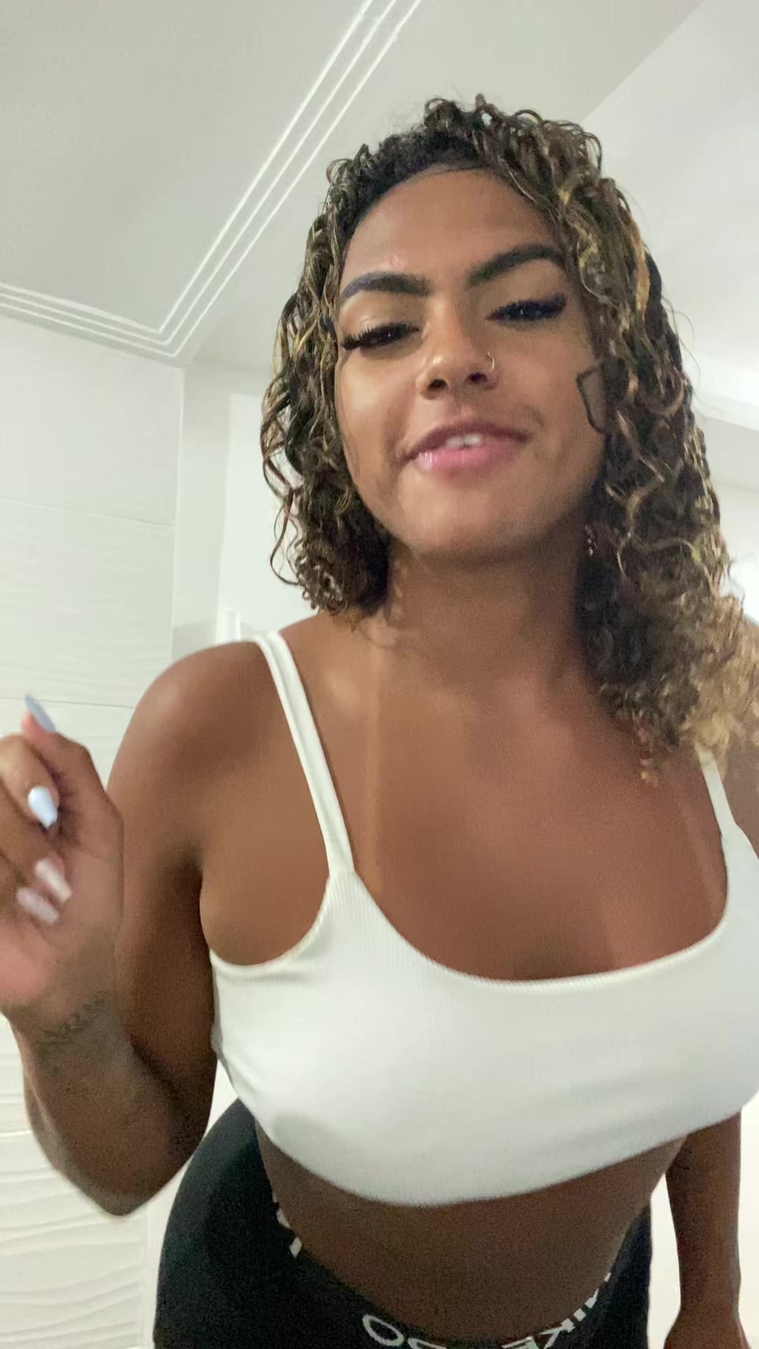 @🤎
