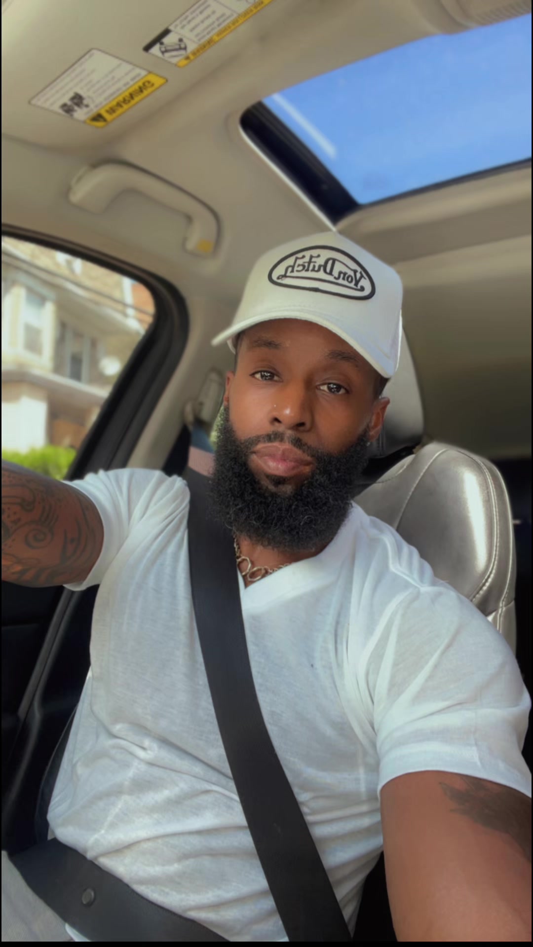 @firstname_leon