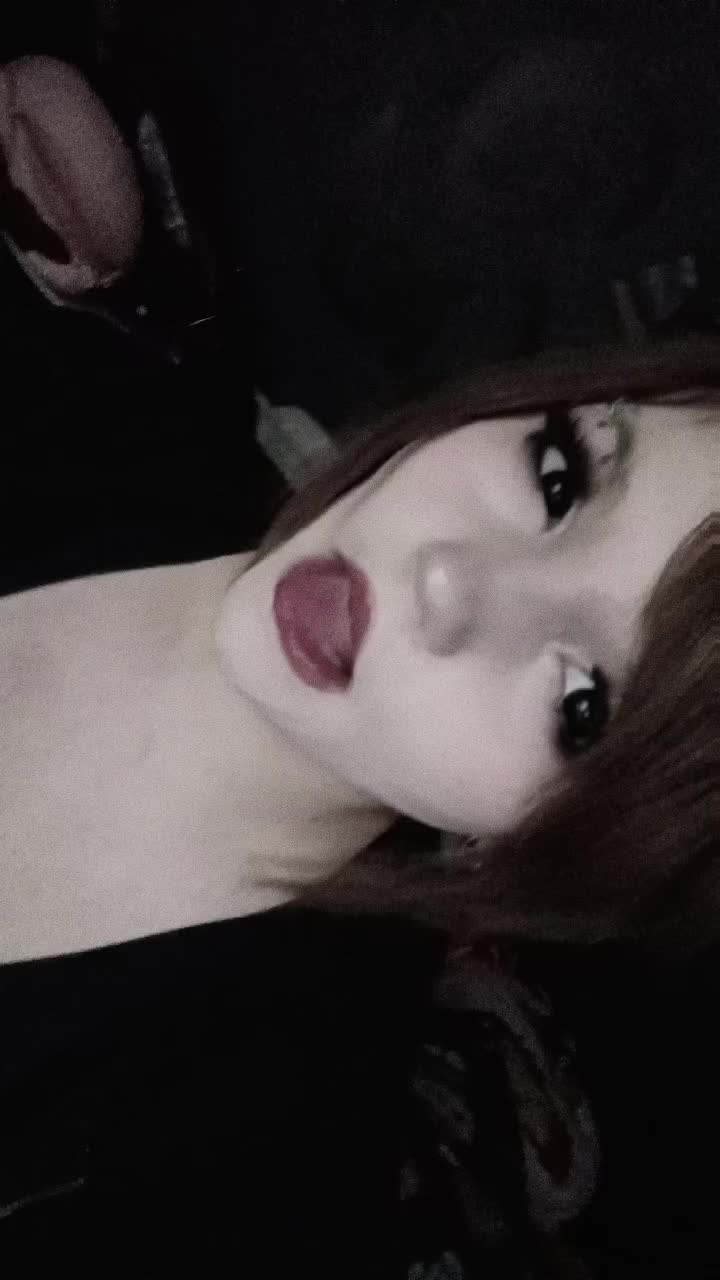 @Xxpierced princessxX