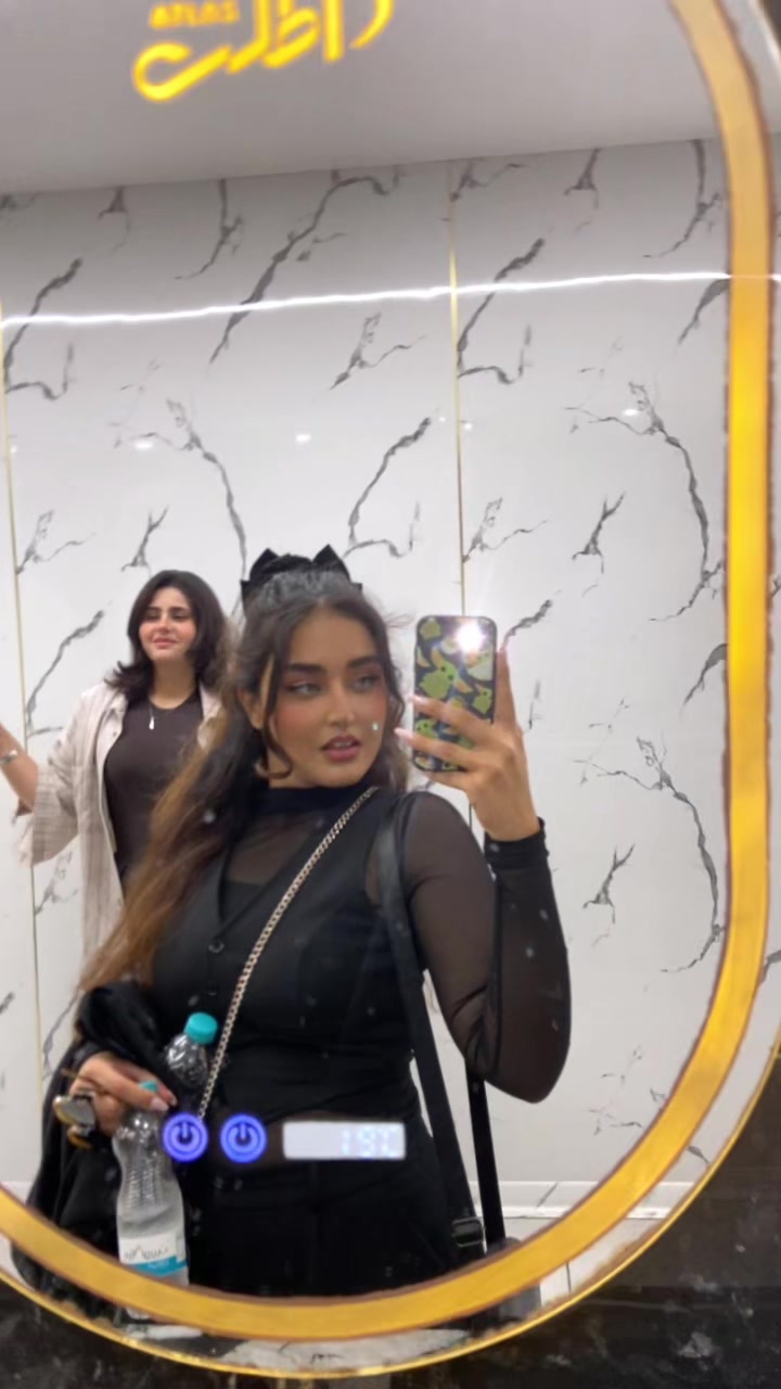 @هلنا🦁