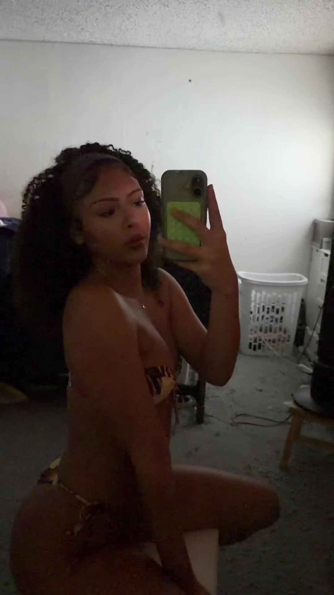 @kelskels