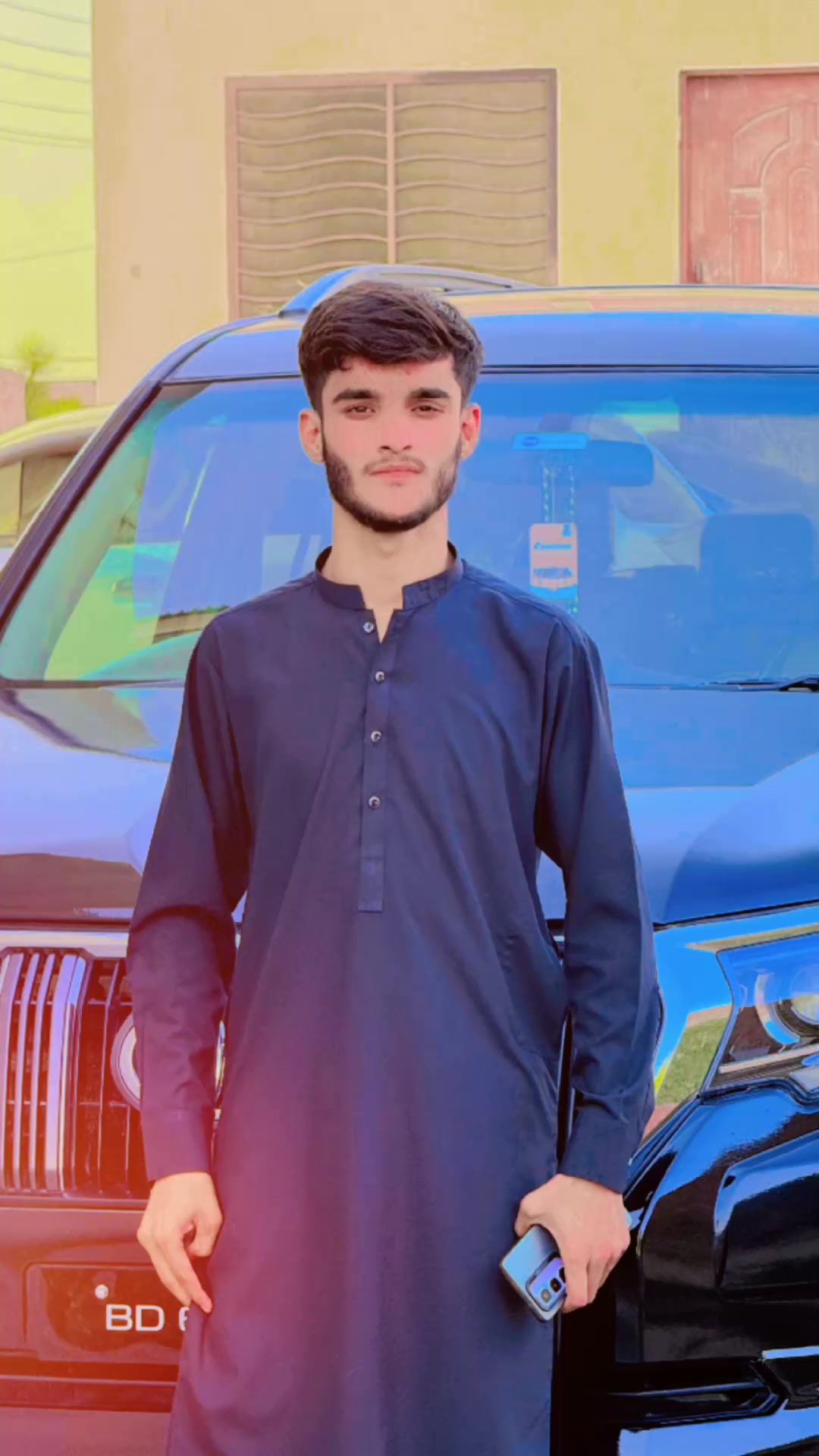 @Awais Saggu ✨