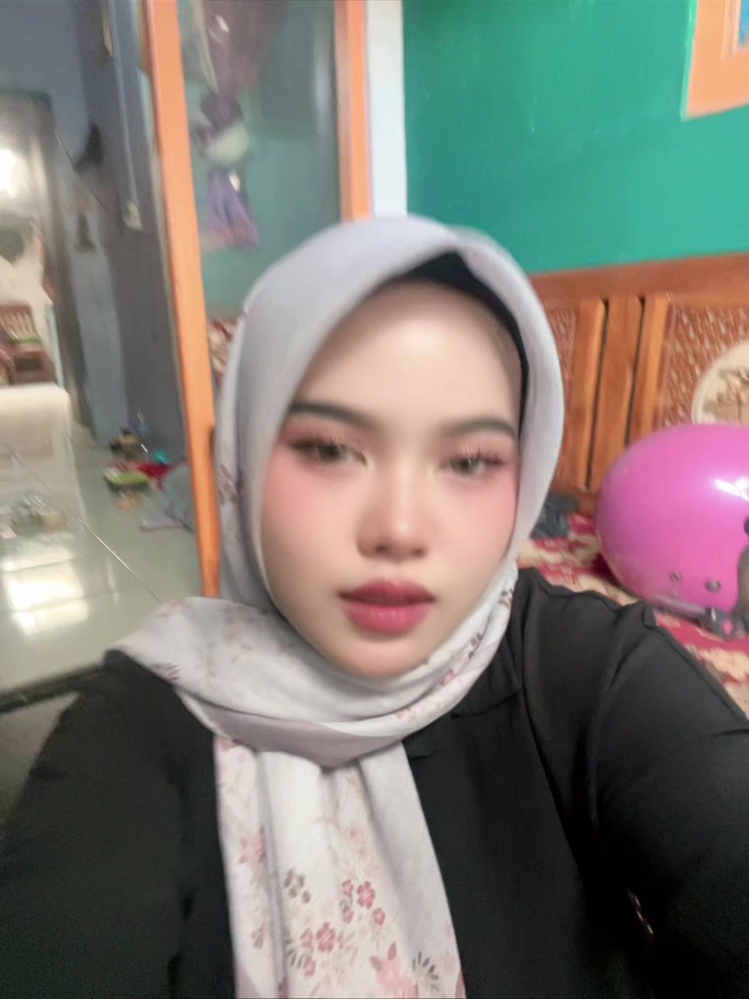 @namanya_dinda 💅
