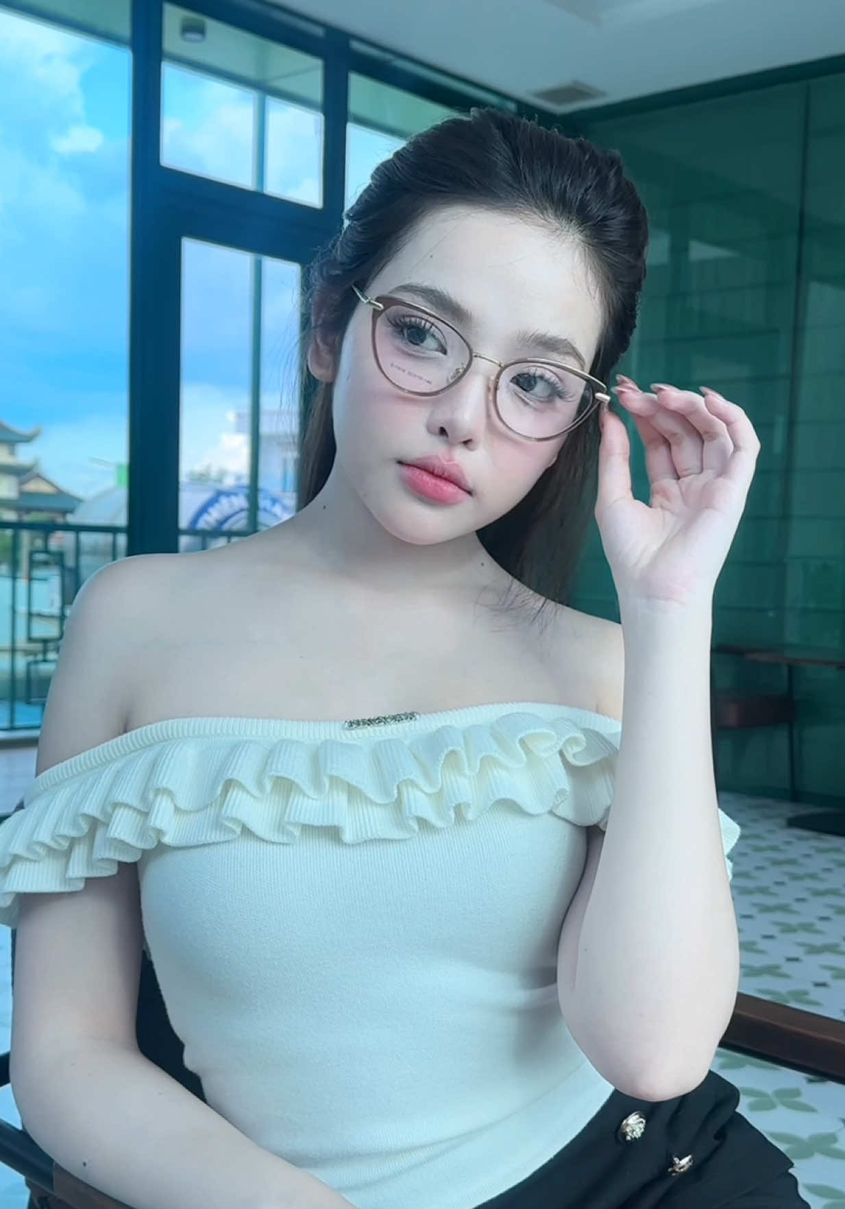 @SWAN GLASSES