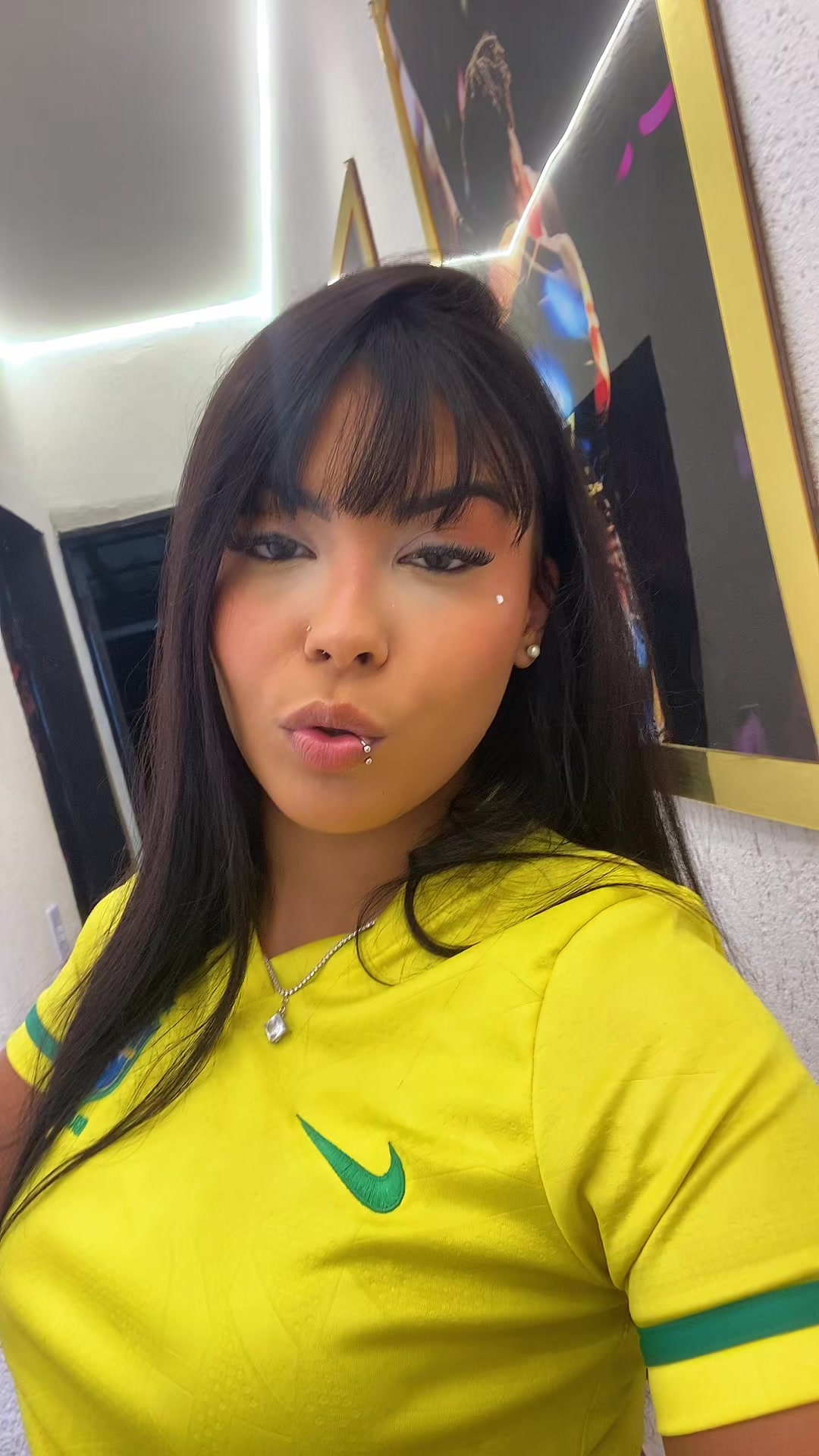 @Jhejhe
