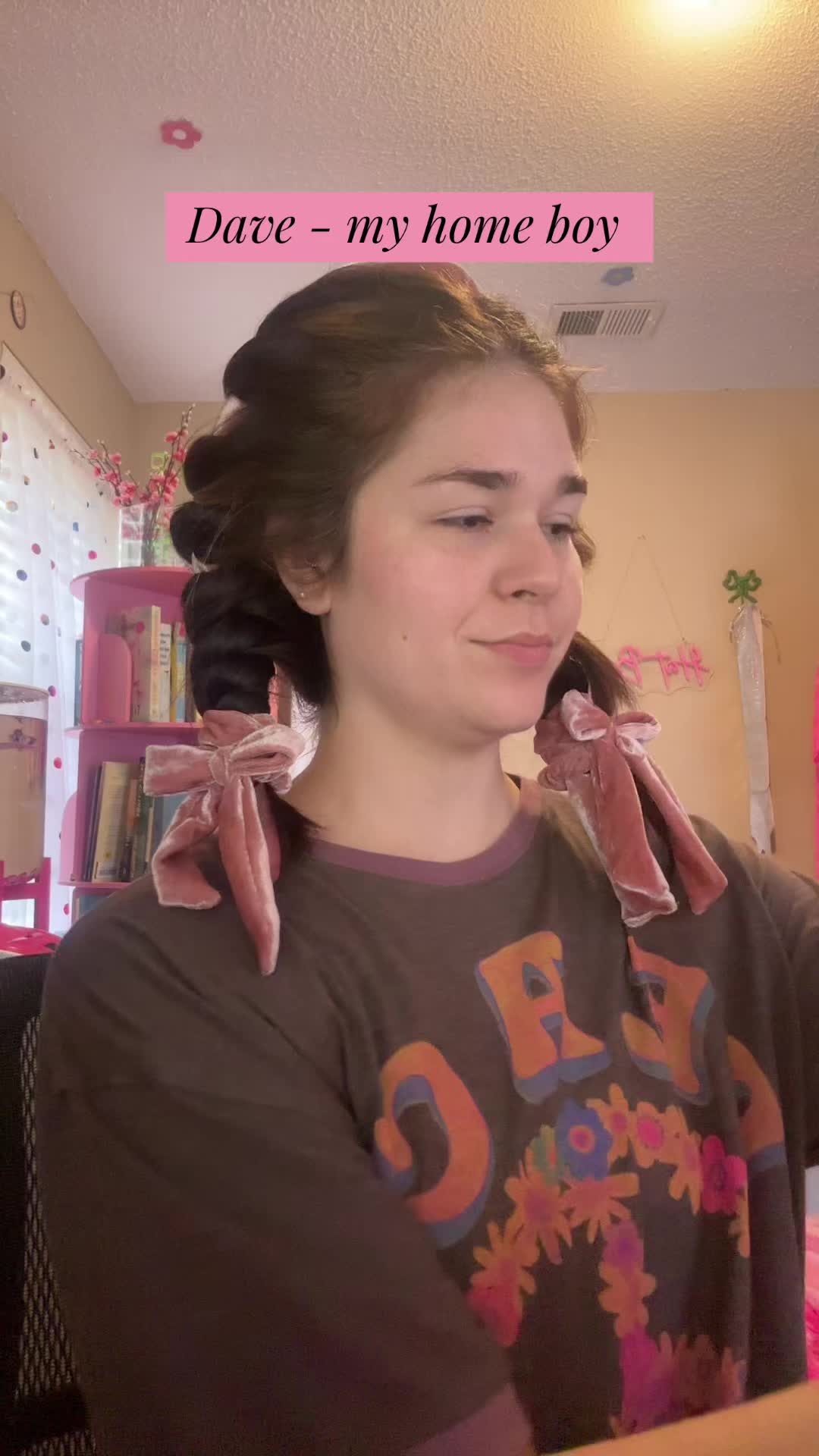 @Hannah Lynne ₊˚.⋆ ☮︎
