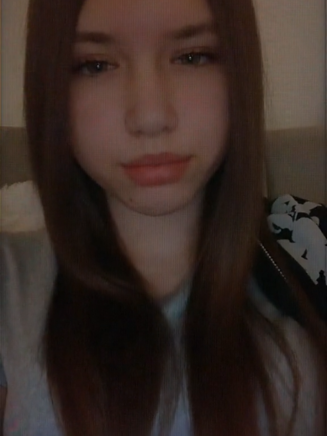 @𝒻ℯ𝓁𝒾𝒸𝒾𝒶_ℴ𝓏𝒶𝓃𝒶